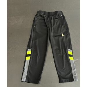 Nike Air Jordan Jumpman boys Sweatpants Size 4T